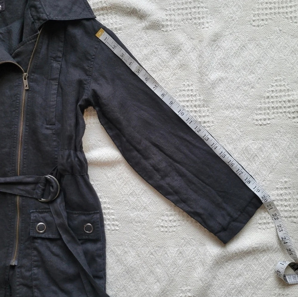 Aritzia Community Lightweight Jacket With Organic Linen - Picture 12 of 16